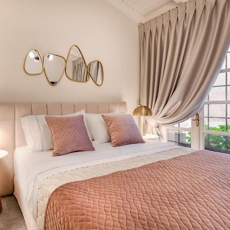 Mavrogenous Luxury Apartments 나플리오 외부 사진