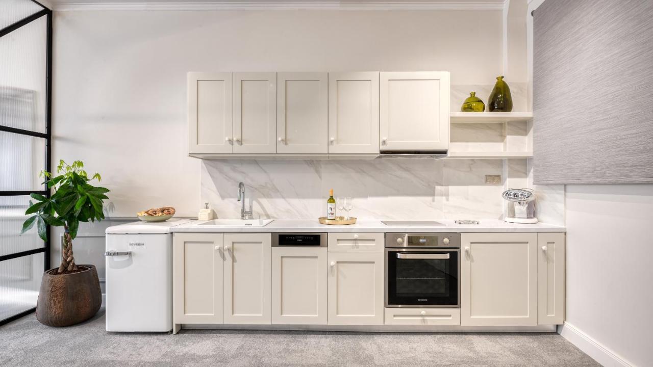 Mavrogenous Luxury Apartments 나플리오 외부 사진