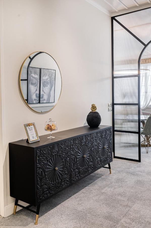Mavrogenous Luxury Apartments 나플리오 외부 사진